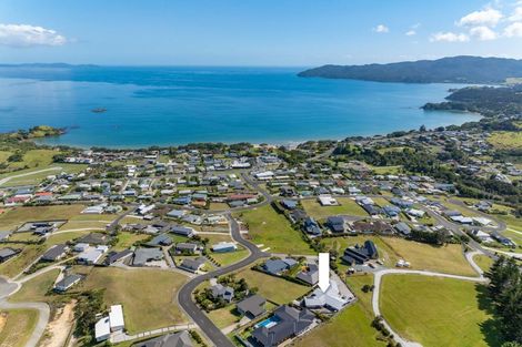 Photo of property in 11 Midgard Road, Coopers Beach, 0420