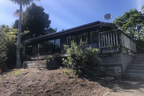 Photo of property in 7 Traffic Road, Greenhithe, Auckland, 0632