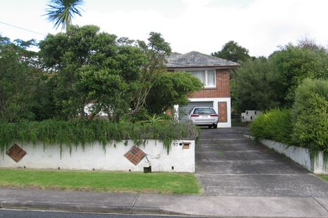 Photo of property in 57 Sylvan Crescent, Te Atatu South, Auckland, 0610