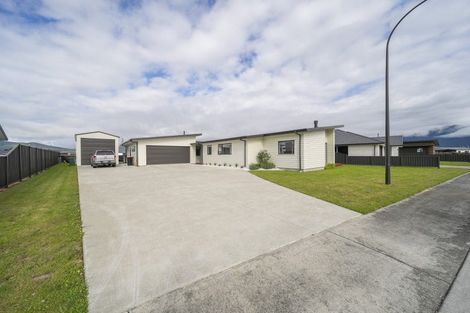 Photo of property in 43 South Arm Drive, Te Anau, 9600