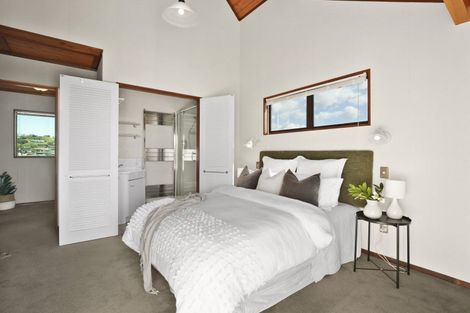 Photo of property in 46 Corinna Street, Welcome Bay, Tauranga, 3112