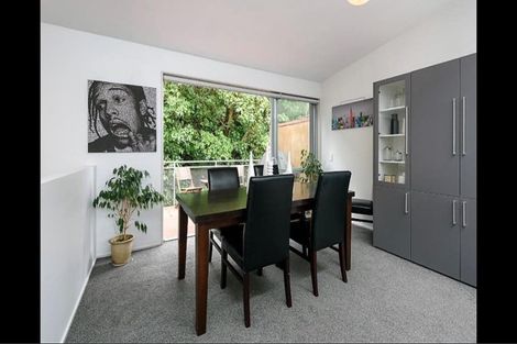 Photo of property in 8/2 Onslow Road, Khandallah, Wellington, 6035