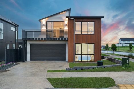 Photo of property in 45 Evergreen Parade, Rosehill, Papakura, 2113