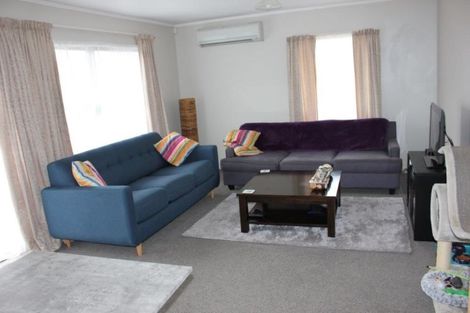 Photo of property in 59b Seaview Road, Marfell, New Plymouth, 4310