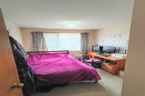 Photo of property in 4 Wittys Road, Avonhead, Christchurch, 8042