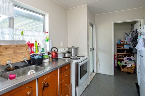 Photo of property in 17 River Road, Masterton, 5810
