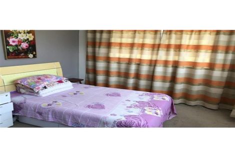 Photo of property in 26 Rotoiti Avenue, Pakuranga Heights, Auckland, 2010