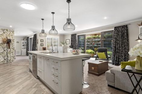 Photo of property in 21 Edwin Grove, Bethlehem, Tauranga, 3110