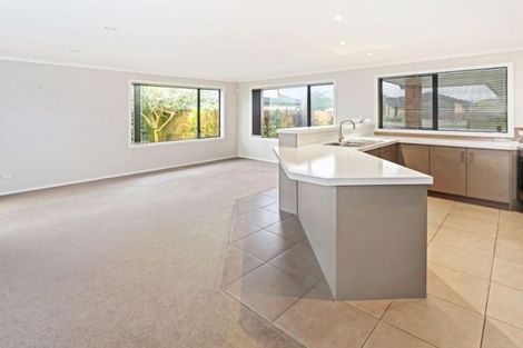 Photo of property in 8 Whistler Close, Rototuna North, Hamilton, 3210