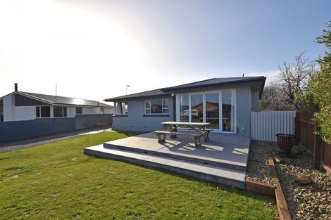 Photo of property in 30 Highfield Terrace, Newfield, Invercargill, 9812