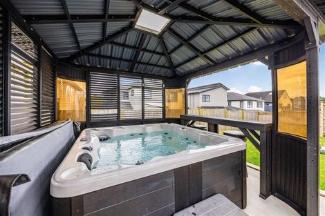 Photo of property in 13 Paripari Street, Flat Bush, Auckland, 2019