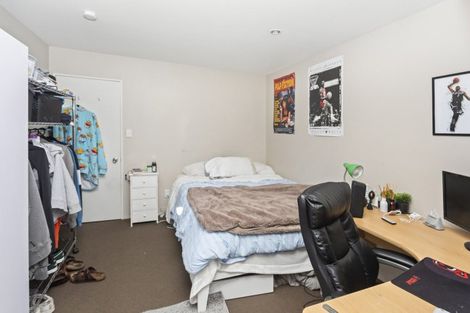 Photo of property in 8 Westmont Street, Ilam, Christchurch, 8041