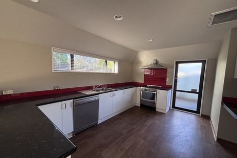Photo of property in 4 Regalwood Close, Parklands, Christchurch, 8083