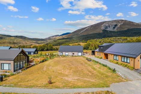 Photo of property in 77 Castle Hill Drive, Castle Hill, Springfield, 7580