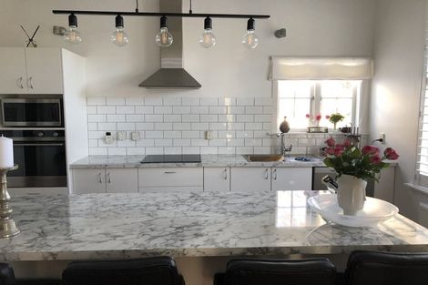 Photo of property in 24 Brassey Road, Saint Johns Hill, Whanganui, 4500