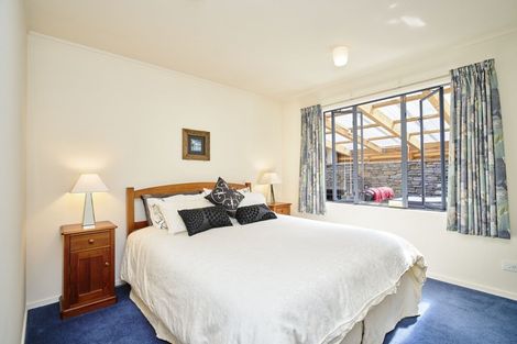 Photo of property in 41 Mcdonnell Road, Arrowtown, 9302