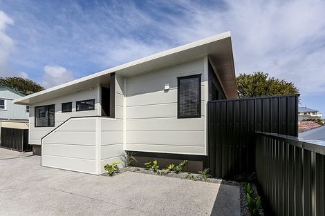 Photo of property in 75a Pendarves Street, New Plymouth, 4310