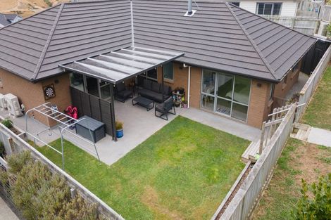 Photo of property in 21 Bickerton Rise, Churton Park, Wellington, 6037