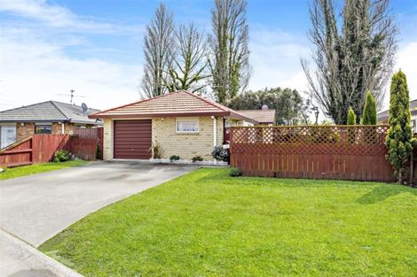Photo of property in 16 Portrush Lane, Takanini, 2112