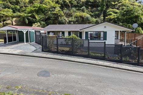 Photo of property in 52 Hathaway Avenue, Karori, Wellington, 6012