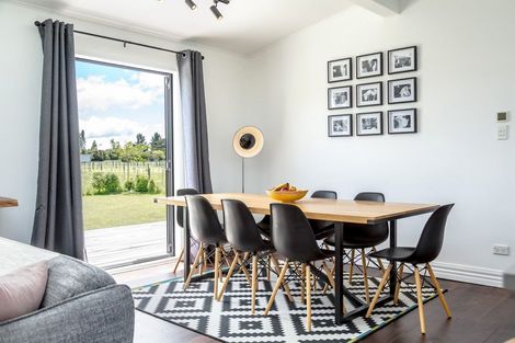 Photo of property in 32 Otawa Drive, West Taratahi, Masterton, 5887