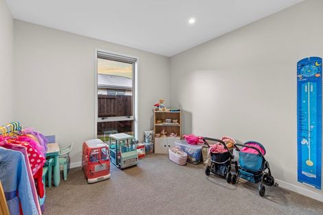 Photo of property in 103 Ballintoy Park Drive, Welcome Bay, Tauranga, 3175