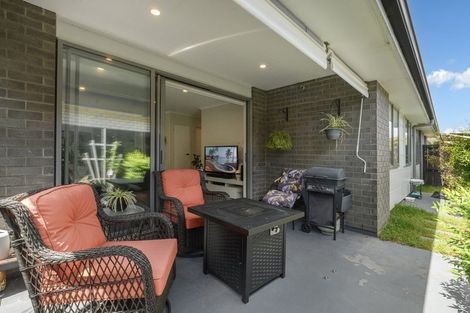 Photo of property in 6 Haka Way, Papamoa, 3118