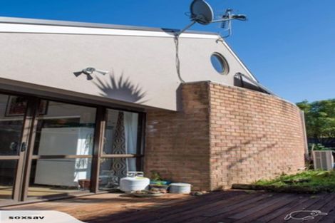 Photo of property in 111 Glenmore Road, Sunnyhills, Auckland, 2010