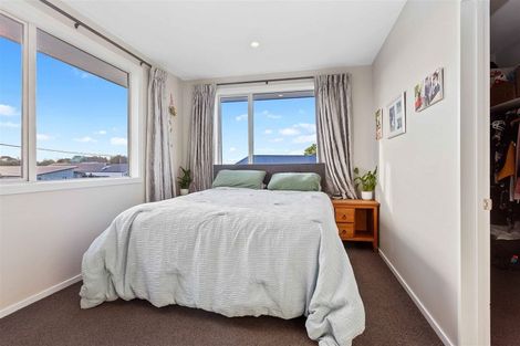 Photo of property in 172 Pacific Road, North New Brighton, Christchurch, 8083