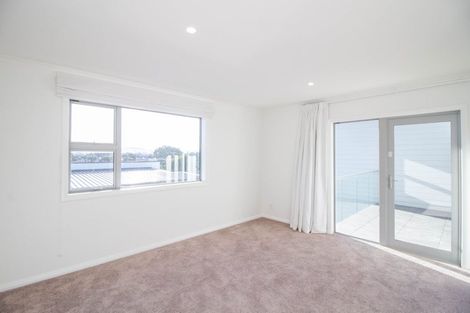 Photo of property in 3 Lucern Lane, Petone, Lower Hutt, 5012