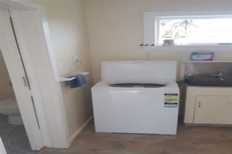 Photo of property in 4 Meyer Street, Waimate, 7924