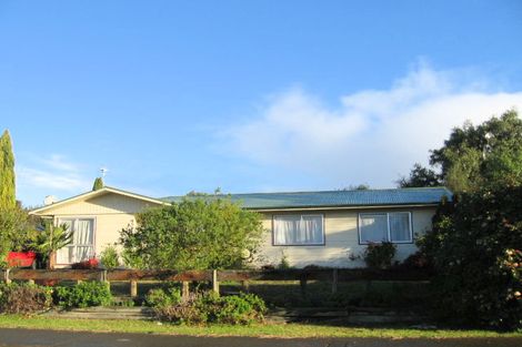 Photo of property in 61 Cartier Crescent, Flaxmere, Hastings, 4120