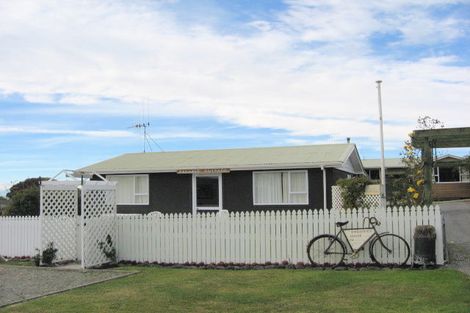 Photo of property in 7 Anderson Street, Kakanui, Oamaru, 9495