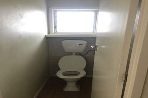 Photo of property in 2/38 Corunna Road, Milford, Auckland, 0620