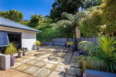 Photo of property in 3 Park View, Ferndale, New Plymouth, 4310