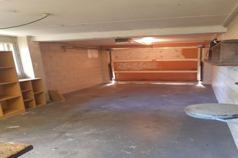 Photo of property in 6 Tirita Street, Kawaha Point, Rotorua, 3010