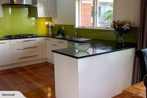 Photo of property in 22 Cliff Road, Papakura, 2110