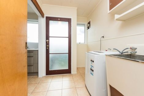 Photo of property in 2/26a Boundary Road, Clover Park, Auckland, 2019