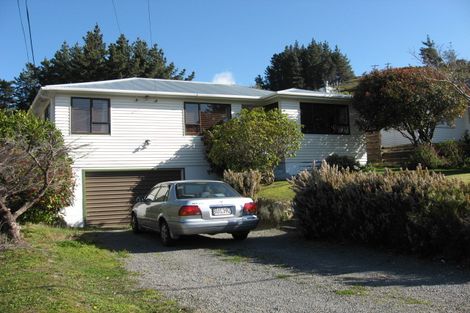 Photo of property in 17 Mcgowan Road, Wainuiomata, Lower Hutt, 5014