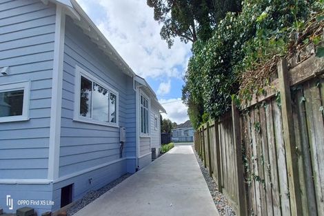 Photo of property in 195 South Road, Hawera, 4610