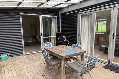 Photo of property in 27 Robinson Road, Coatesville, Albany, 0793