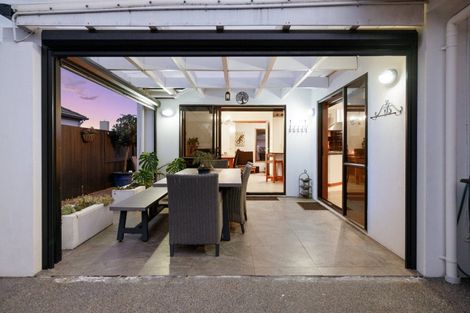 Photo of property in 24 Ohope Place, Papamoa Beach, Papamoa, 3118