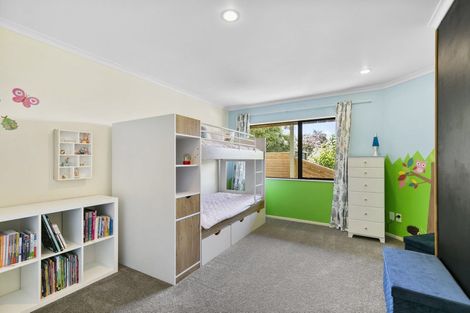 Photo of property in 4 Tui Terrace, Tawa, Wellington, 5028