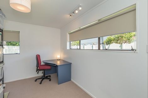Photo of property in 66 Highbury Drive, Levin, 5510