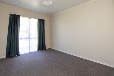 Photo of property in 14 Tawa Street, Tokomaru, Palmerston North, 4474