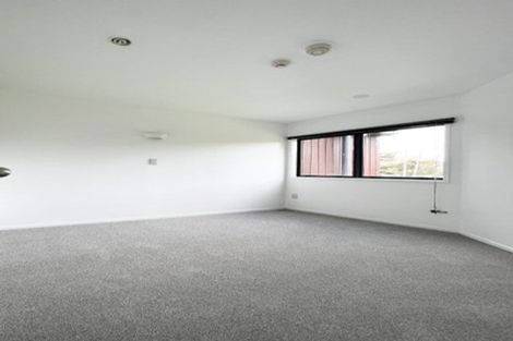 Photo of property in 21/3 The Avenue, Albany, Auckland, 0632