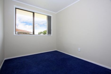 Photo of property in 16 Antalya Place, Manurewa, Auckland, 2102