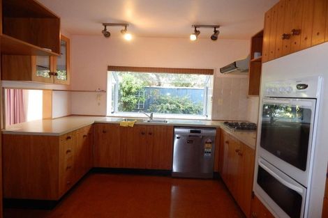 Photo of property in 75 Totara Crescent, Woburn, Lower Hutt, 5011