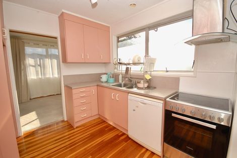 Photo of property in 84 Sycamore Drive, Sunnynook, Auckland, 0620
