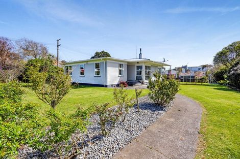 Photo of property in 75 Waihi Road, Hawera, 4610